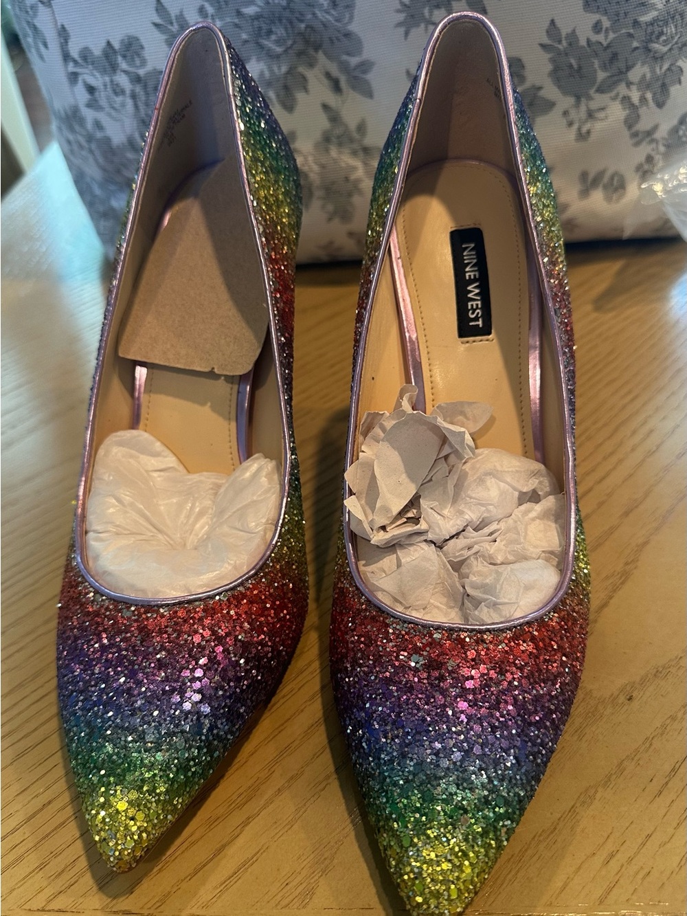 NWOT Nine West Rainbow Glitter Pointed Toe Pumps